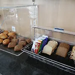 Ibis Budget 2*