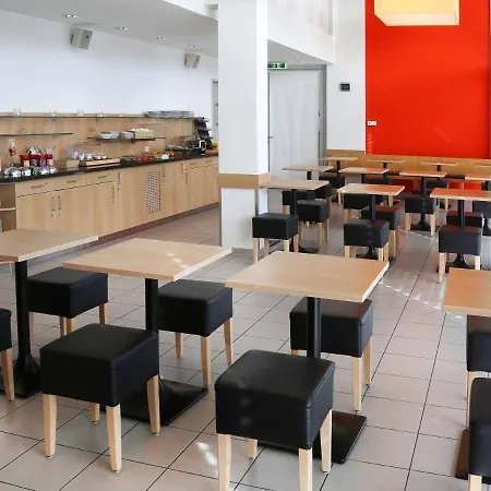 Hotel Ibis Budget 2*