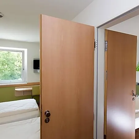 Ibis Budget 2*