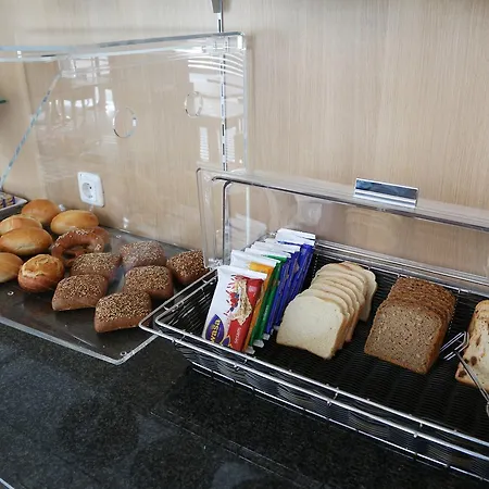 Ibis Budget 2*